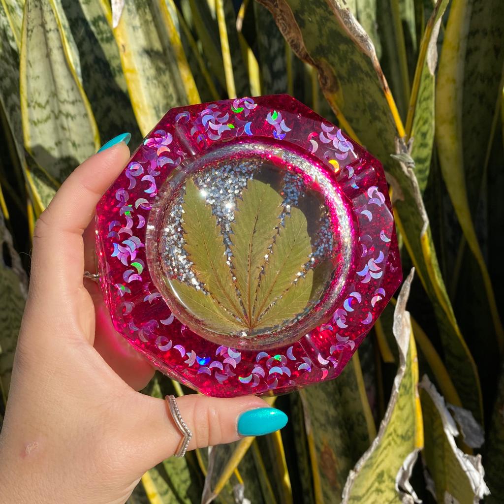 Classic Glitter Pink Ashtray