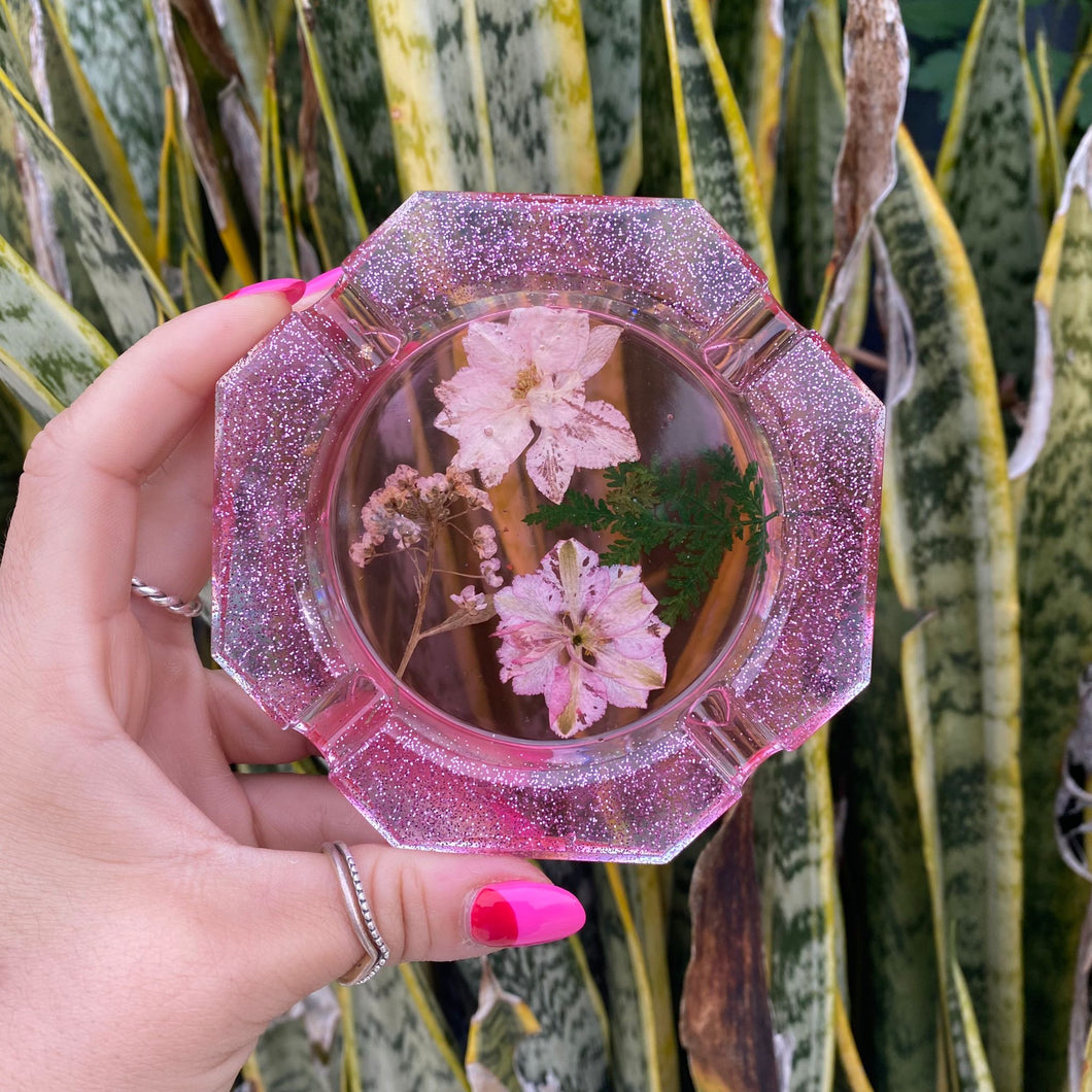 Pinky Flora Ashtray